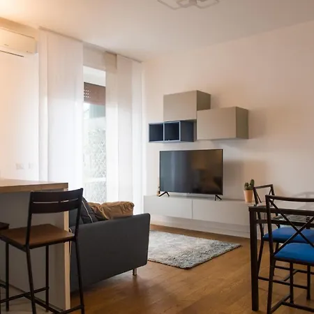 Family Close To Fondazione Prada Apartment Milan